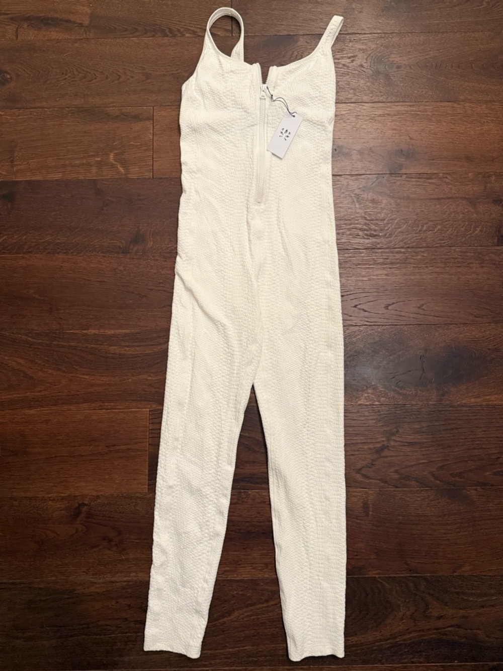GIGI C Ivory Textured Slim Jumpsuit with Front Zip